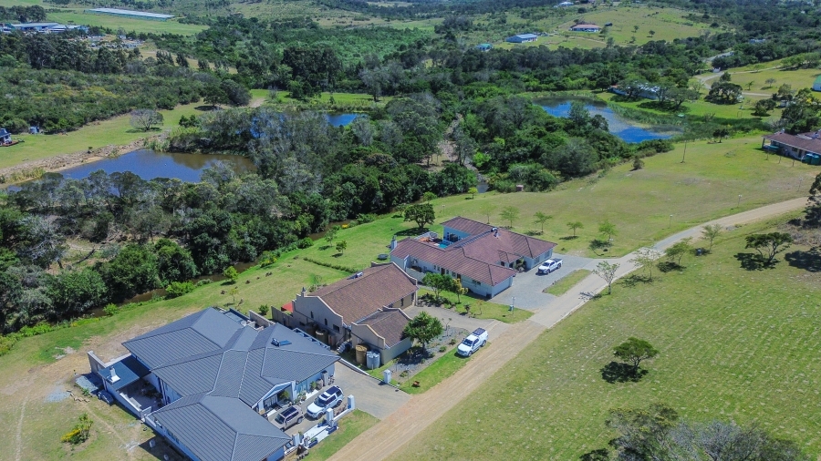 Commercial Property for Sale in Crossways Eastern Cape